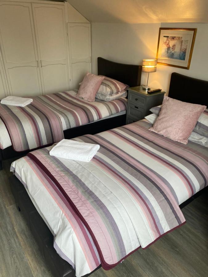The Silverdale . Farnborough  Eksteriør bilde